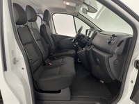 Opel Vivaro vaihtoauto