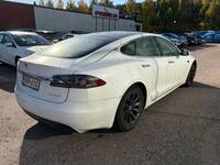 Tesla Model S vaihtoauto