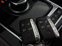 Jaguar F-PACE vaihtoauto