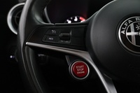 Alfa Romeo Giulia vaihtoauto