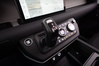 Land Rover Defender vaihtoauto