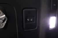 Land Rover Defender vaihtoauto