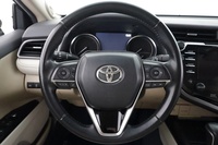 Toyota Camry vaihtoauto