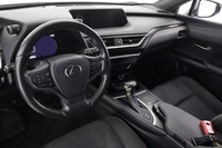 Lexus UX vaihtoauto