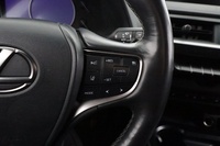 Lexus UX vaihtoauto