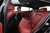 Kia Stinger vaihtoauto