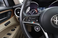 Alfa Romeo Stelvio vaihtoauto