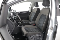 Volkswagen Golf Sportsvan vaihtoauto