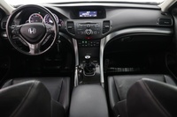 Honda Accord vaihtoauto