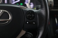 Lexus IS vaihtoauto