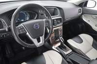 Volvo V40 Cross Country vaihtoauto
