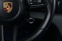 Porsche Taycan vaihtoauto