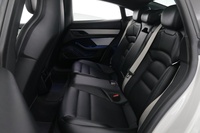 Porsche Taycan vaihtoauto