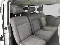 Volkswagen Caravelle vaihtoauto