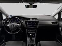 Volkswagen Touran vaihtoauto
