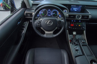 Lexus IS vaihtoauto