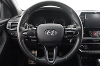 Hyundai i30 Fastback vaihtoauto