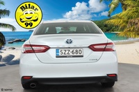 Toyota Camry vaihtoauto