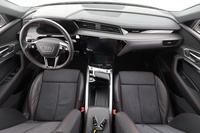 Audi Q8 e-tron vaihtoauto