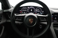 Porsche Taycan vaihtoauto
