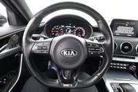 Kia Stinger vaihtoauto