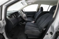 Nissan Tiida vaihtoauto