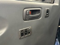 Toyota Hiace vaihtoauto