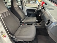 Volkswagen up! vaihtoauto