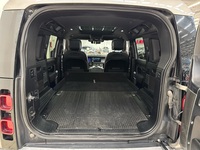 Land Rover Defender vaihtoauto