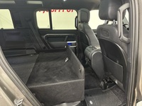 Land Rover Defender vaihtoauto