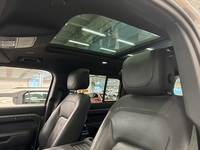 Land Rover Defender vaihtoauto