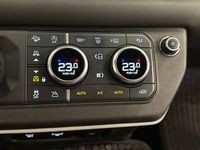 Land Rover Defender vaihtoauto