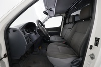 Toyota Hiace vaihtoauto