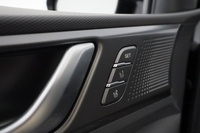 Hyundai IONIQ hybrid vaihtoauto