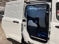 Ford Transit Courier vaihtoauto