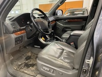 Toyota Land Cruiser vaihtoauto