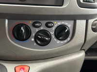 Opel Vivaro vaihtoauto
