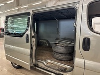 Opel Vivaro vaihtoauto