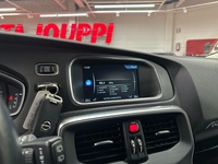 Volvo V40 Cross Country vaihtoauto