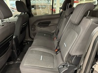 Ford Grand Tourneo Connect vaihtoauto