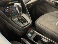 Ford Grand Tourneo Connect vaihtoauto