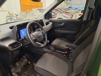Ford Transit Courier vaihtoauto
