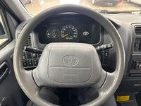 Toyota Hiace vaihtoauto