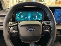 Ford Transit Courier vaihtoauto