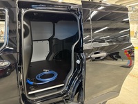 Ford Transit Courier vaihtoauto