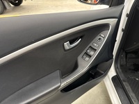 Hyundai i30 5d vaihtoauto