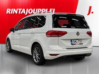 Volkswagen Touran vaihtoauto