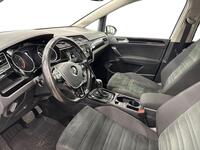 Volkswagen Touran vaihtoauto