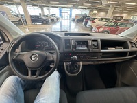 Volkswagen Caravelle vaihtoauto