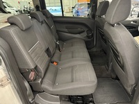 Ford Grand Tourneo Connect vaihtoauto